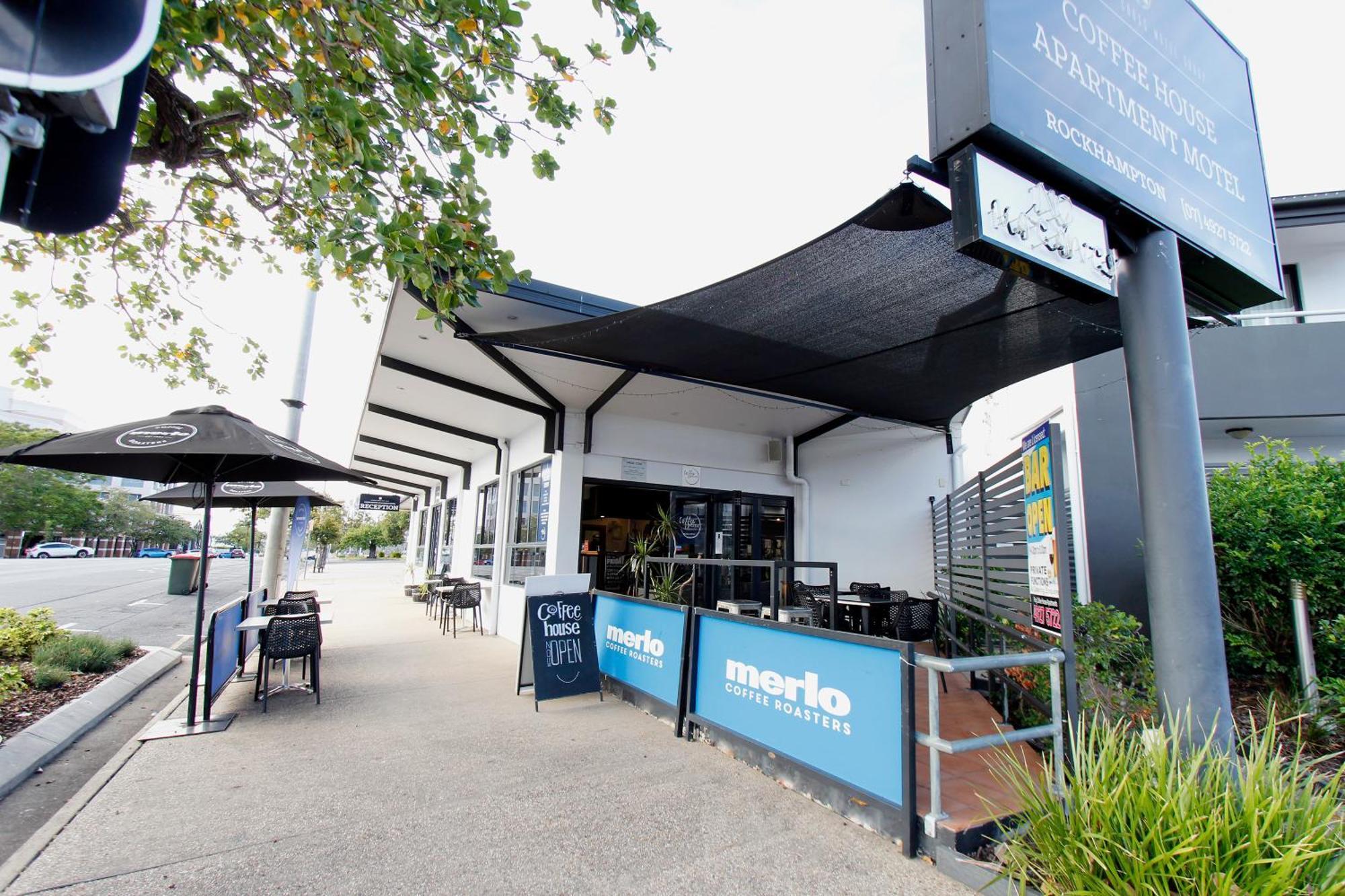 Coffee House Apartment Motel Rockhampton Exterior photo
