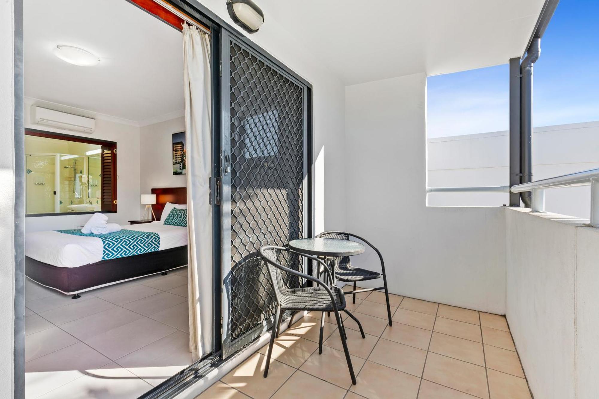 Coffee House Apartment Motel Rockhampton Exterior photo