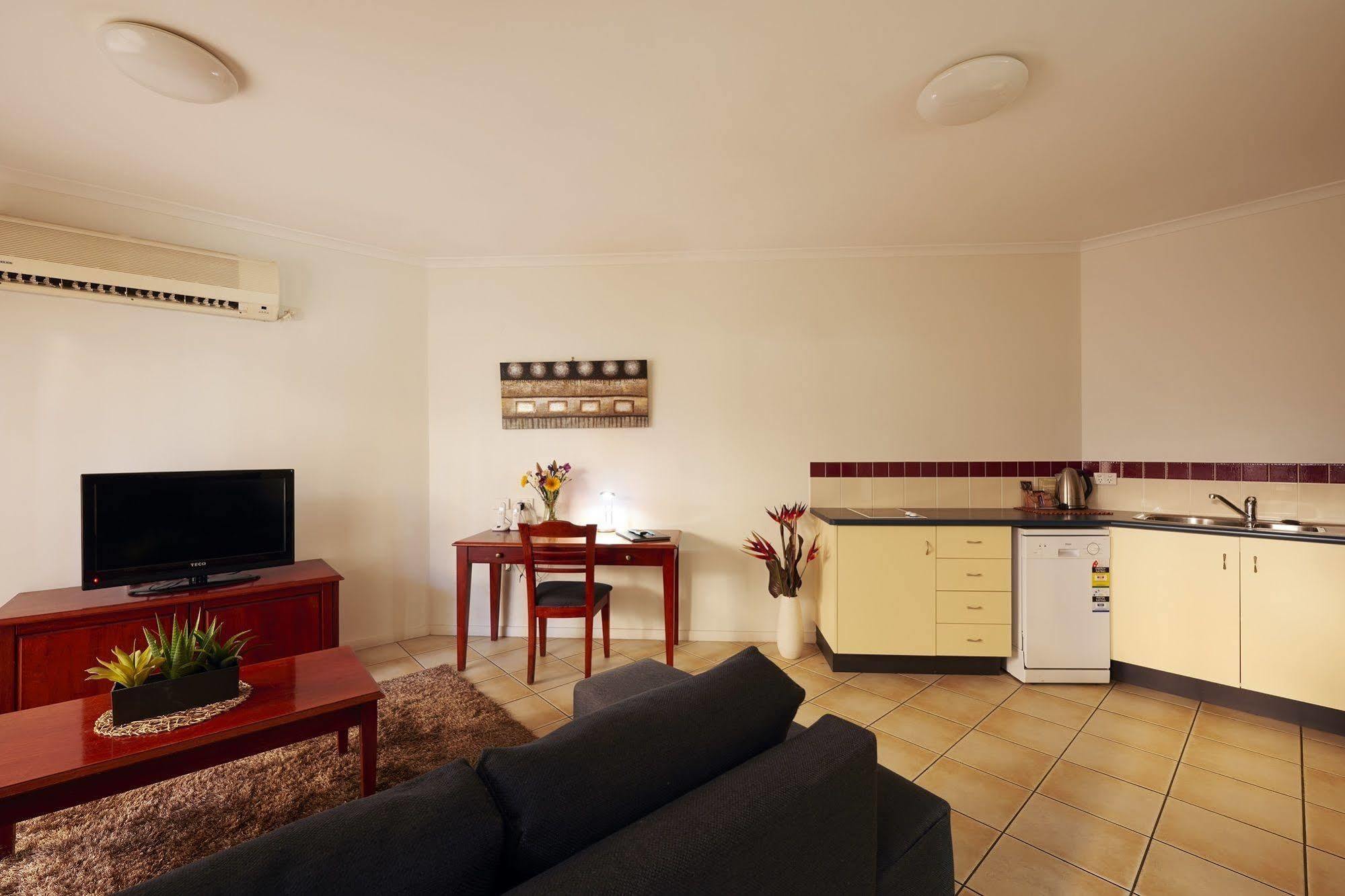 Coffee House Apartment Motel Rockhampton Exterior photo